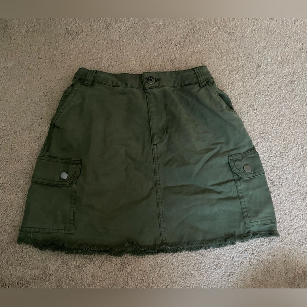 Aeropostale forest Green cargo mini skirt size XS